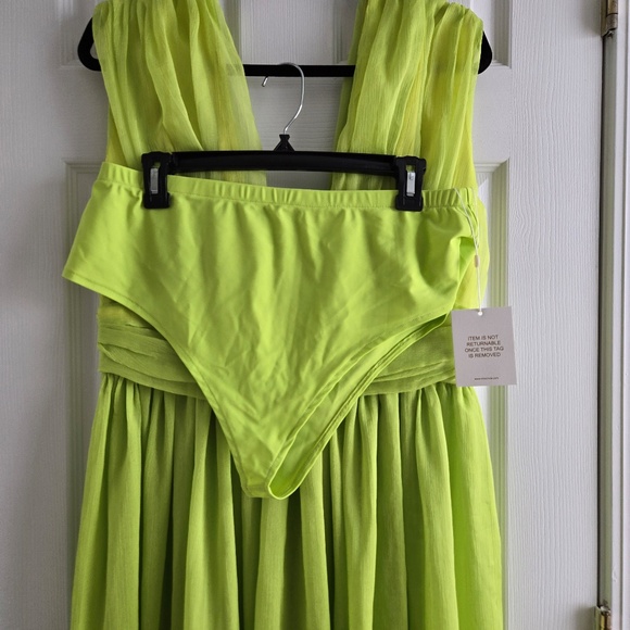 Miss Circle Valley Of Angels Lime Chiffon Pleated High Slit Maxi Dress - Picture 6 of 12